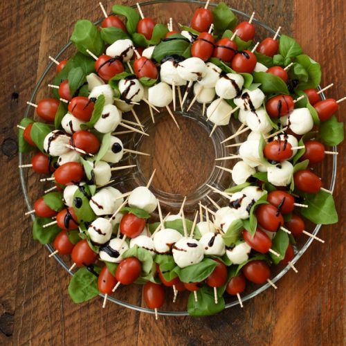 Caprese Christmas Skewers Recipe – Easy, Festive & Crowd-Pleasing Appetizer